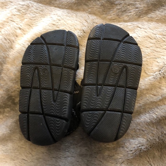 Sold - Picture 3 of 3